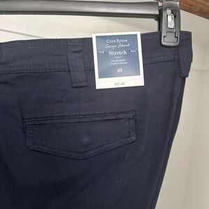 Club Room Stretch Cargo Shorts in Navy Size 40, 10 Inseam NWT